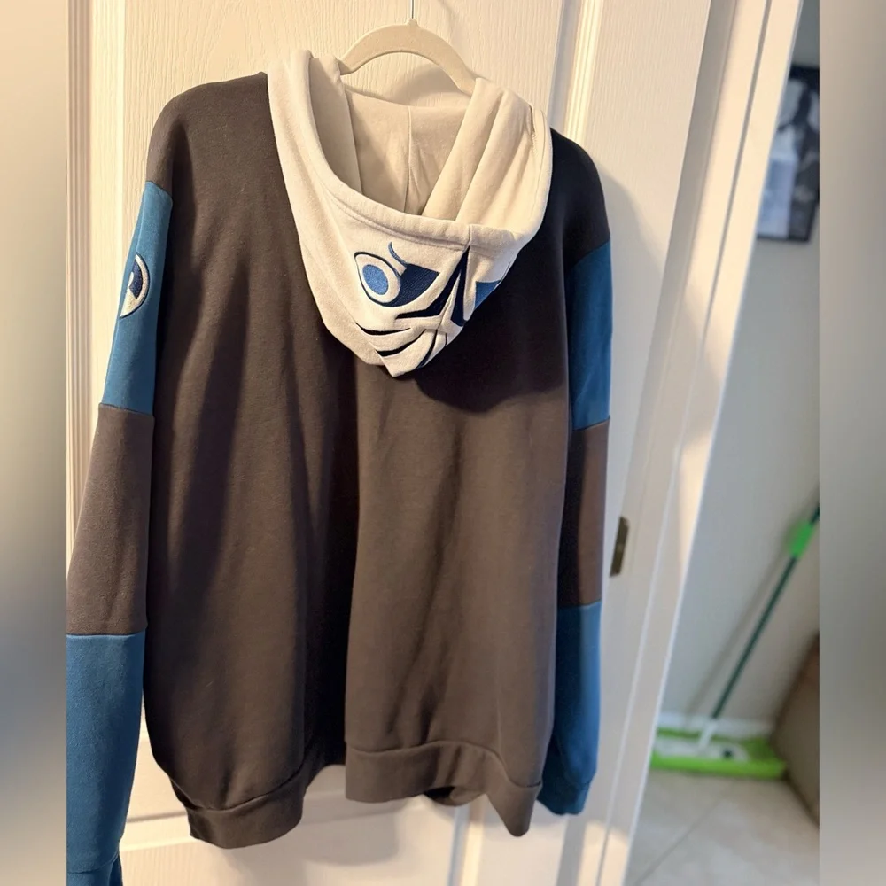 Her Universe Star Wars Bo-Katan Armor Hoodie Plus Size - Picture 2 of 13